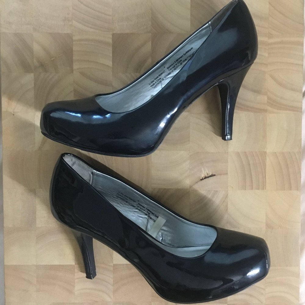 Mossimo Black Patent Faux Leather Heels